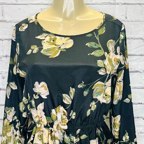 J. Crew Black Tulip Hem Knee Length Long Sleeve Floral Faux wrap  Dress Size 8 - Picture 3 of 6